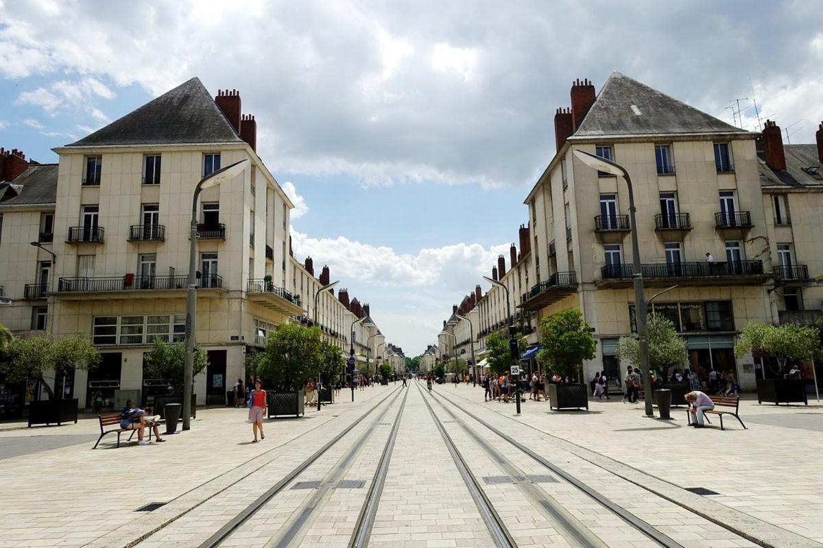Le Racine / Colbert - Bords De Loire Tours
